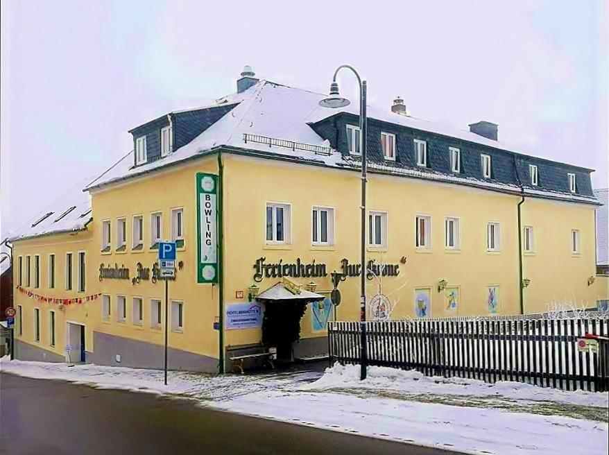 Ferienheim "Zur Krone" Hotell Oberwiesenthal Exteriör bild